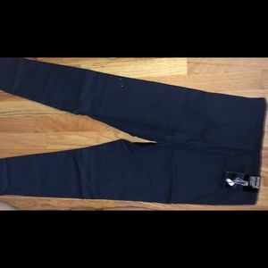 H&M Pants - H&M Navy skinny ankle pants H&M Pants - H&M Navy skinny ankle pants